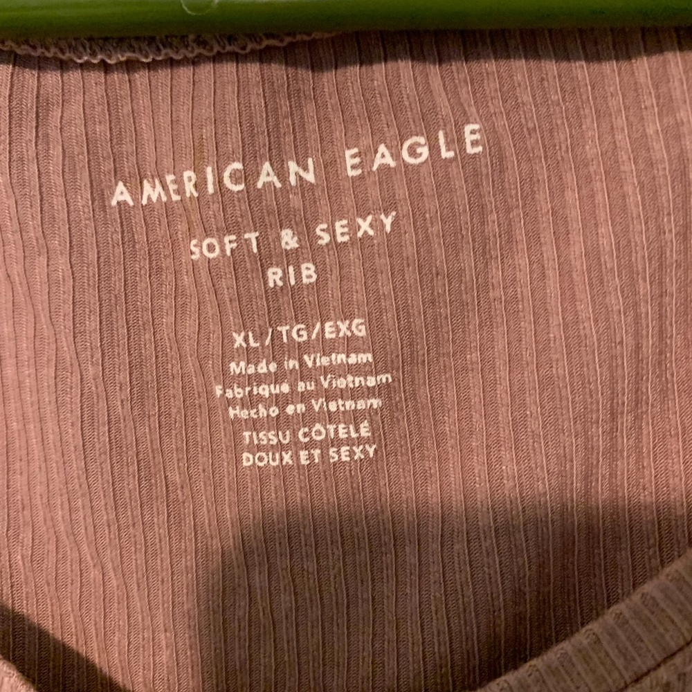 American Eagle Tank Top XL - Picture 2 of 3
